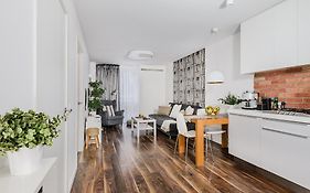 Grzybowska P&O Serviced Apartments
